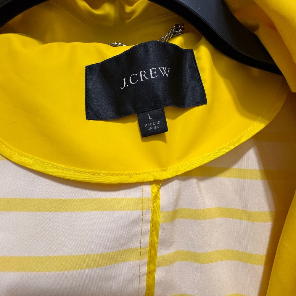 J Crew Yellow Trench Coat with Hood and Water-Resistant Fabric size large - Picture 5 of 7